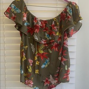 Anthropologie off shoulder ruffle shirt